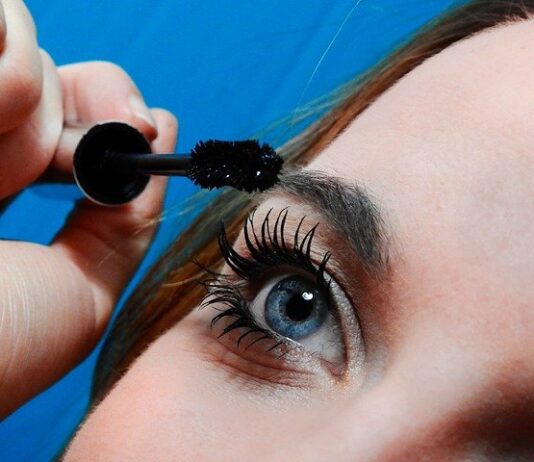 Mascara